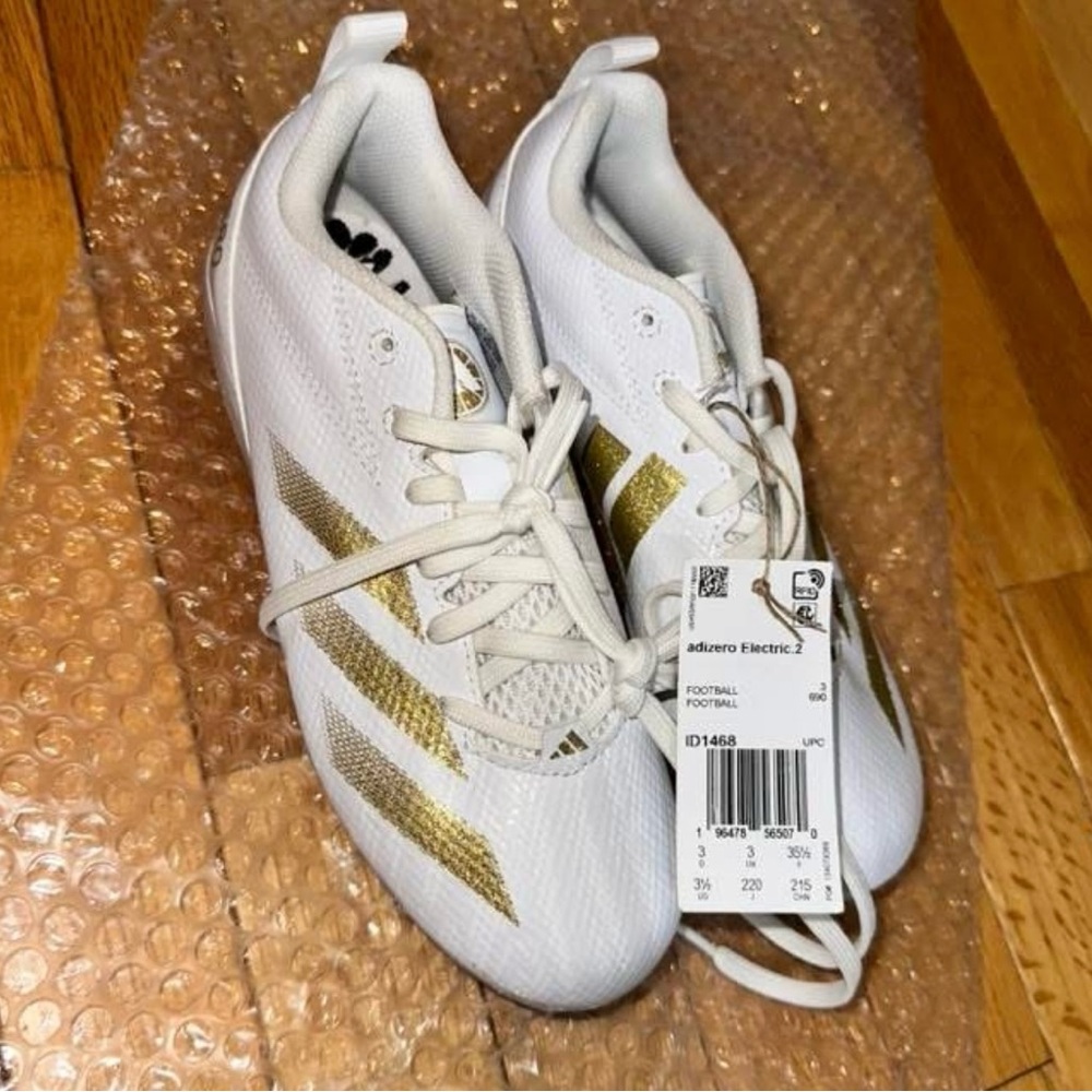 Adidas Adizero electric  White and Gold Football Shoes SIZE 2